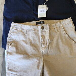 Women's shorts, size 14